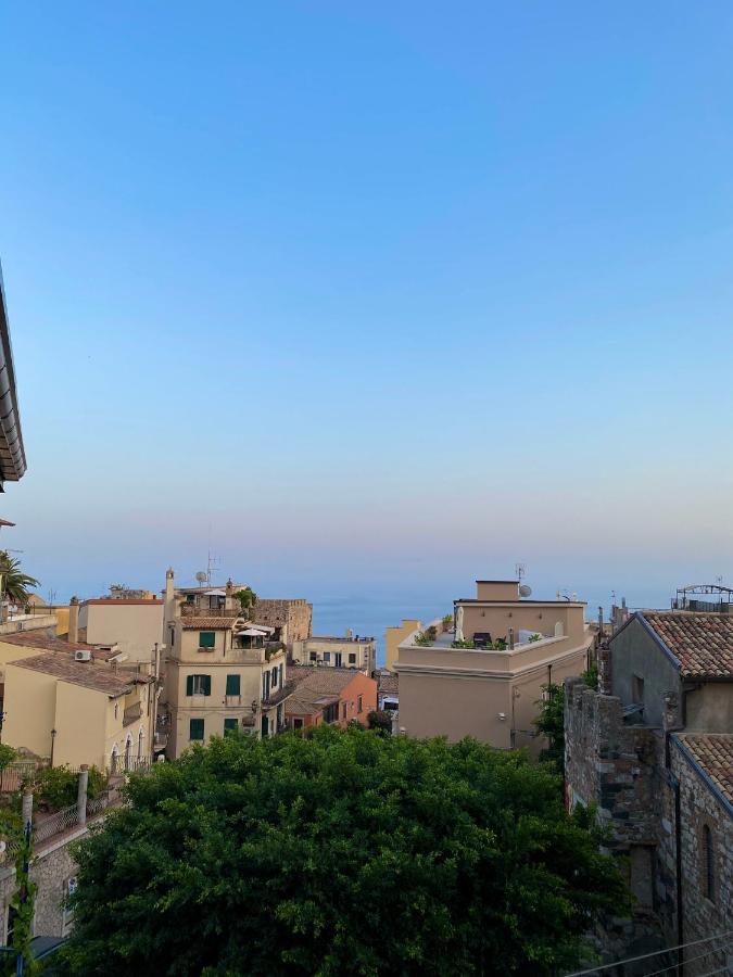 Sole Apartment Taormina Luaran gambar