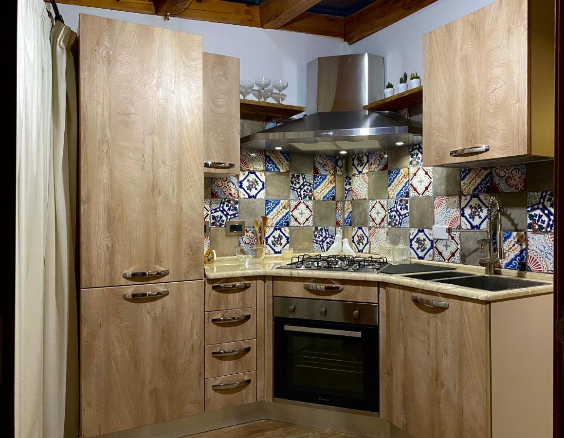 Sole Apartment Taormina Luaran gambar